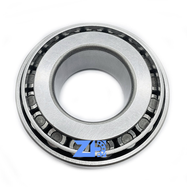 32207 32207D 32207P6X 32207X2B 32207JR 32207DJR P0 P6 P5 P4 P3 QUALITY LEVER CHROME STEEL TAPPER ROLLER BEARING