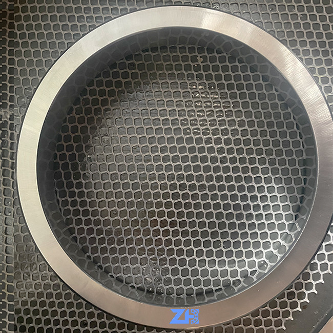 06000-32052 0600032052 Taper Roller Bearing For High-Pressure Applications With P0/P6/P5/P4 Precision