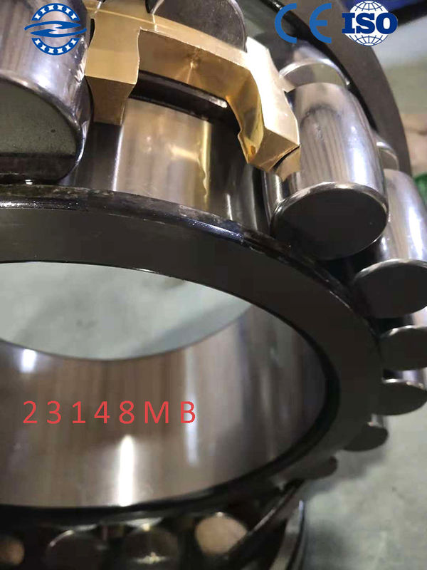 Brass Cage Spherical Roller Bearing 23148 W33 / MB Parallel Bore Type 240*400*128MM