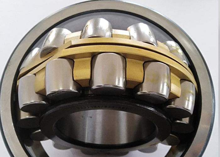 HRC58-62 Hardness Spherical Roller Bearing 22211 Brass , Steel Cage size 55*100*25