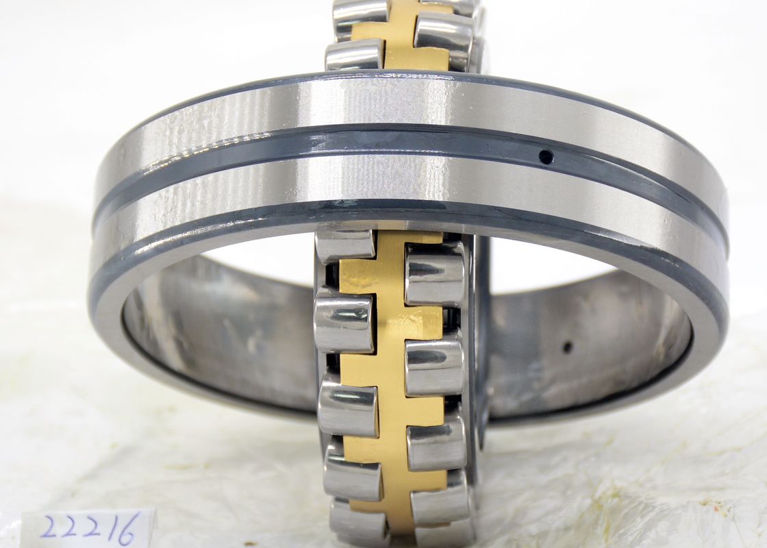 Single Row Spherical Roller Bearing 23136CA/W33/C3 Size 180*300*96MM