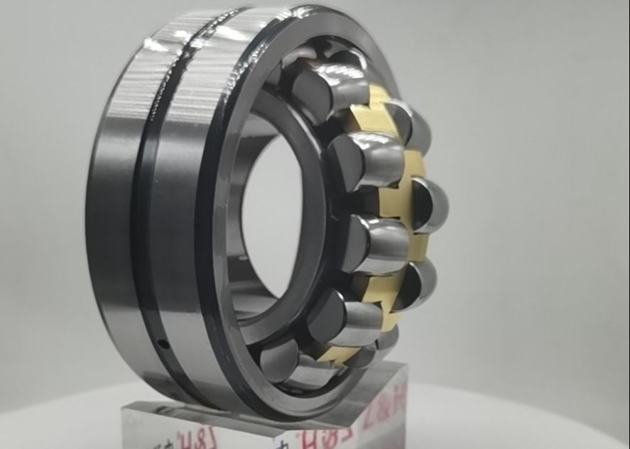 Super Finish Brassl Cage 22313CA/W33 Spherical Roller Bearing Size 65×140×48mm